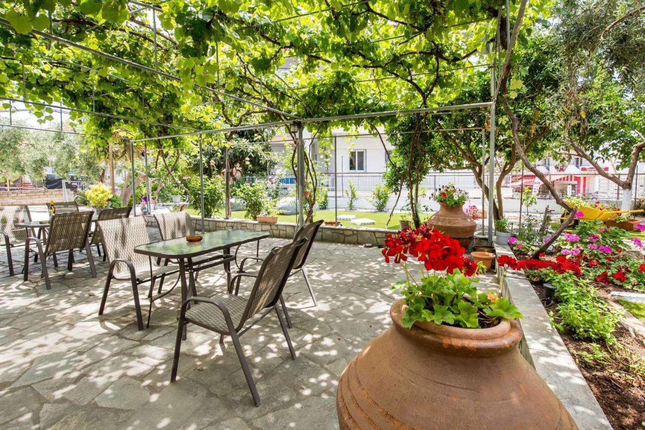 Ianos Apartments ポトス エクステリア 写真