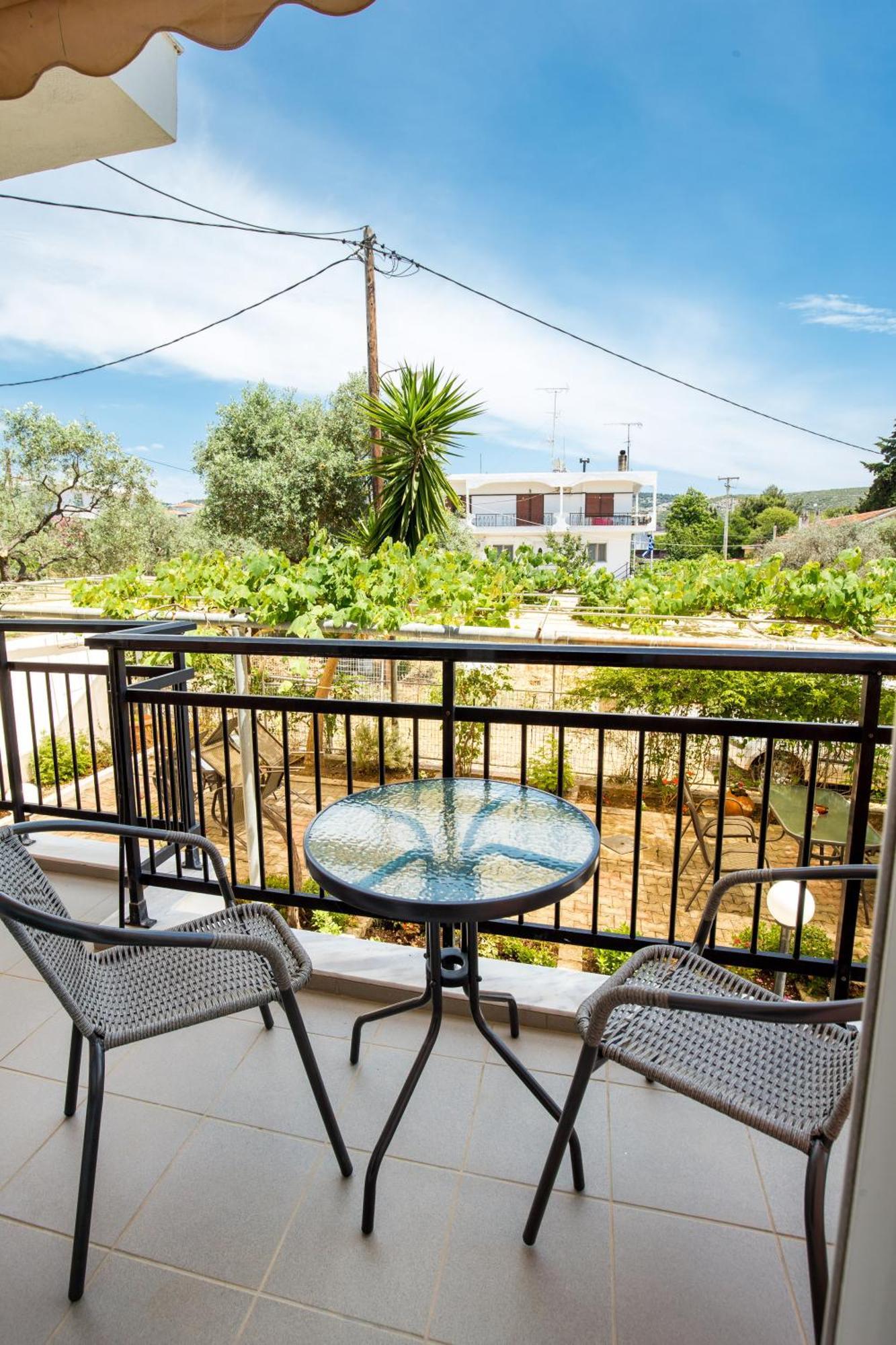 Ianos Apartments ポトス エクステリア 写真